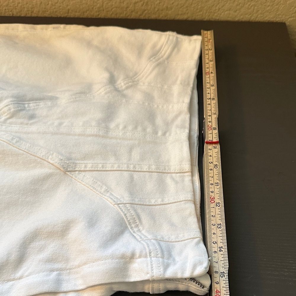 Good American High Rise Jeans - White - Picture 2 of 5
